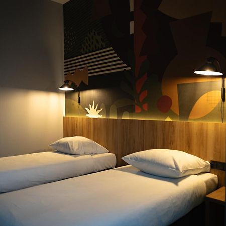 Desilva Inn Opole Esterno foto