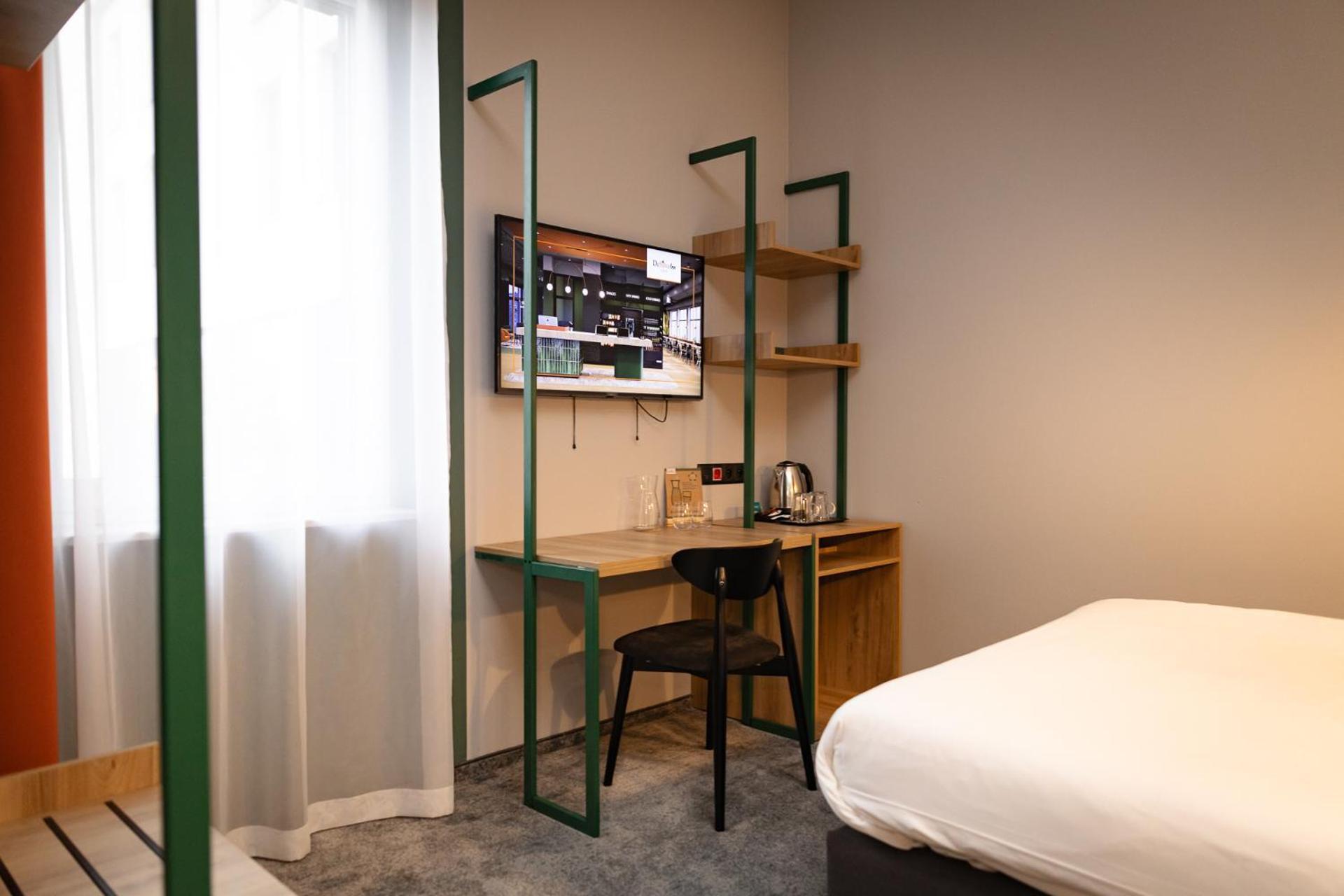 Desilva Inn Opole Esterno foto
